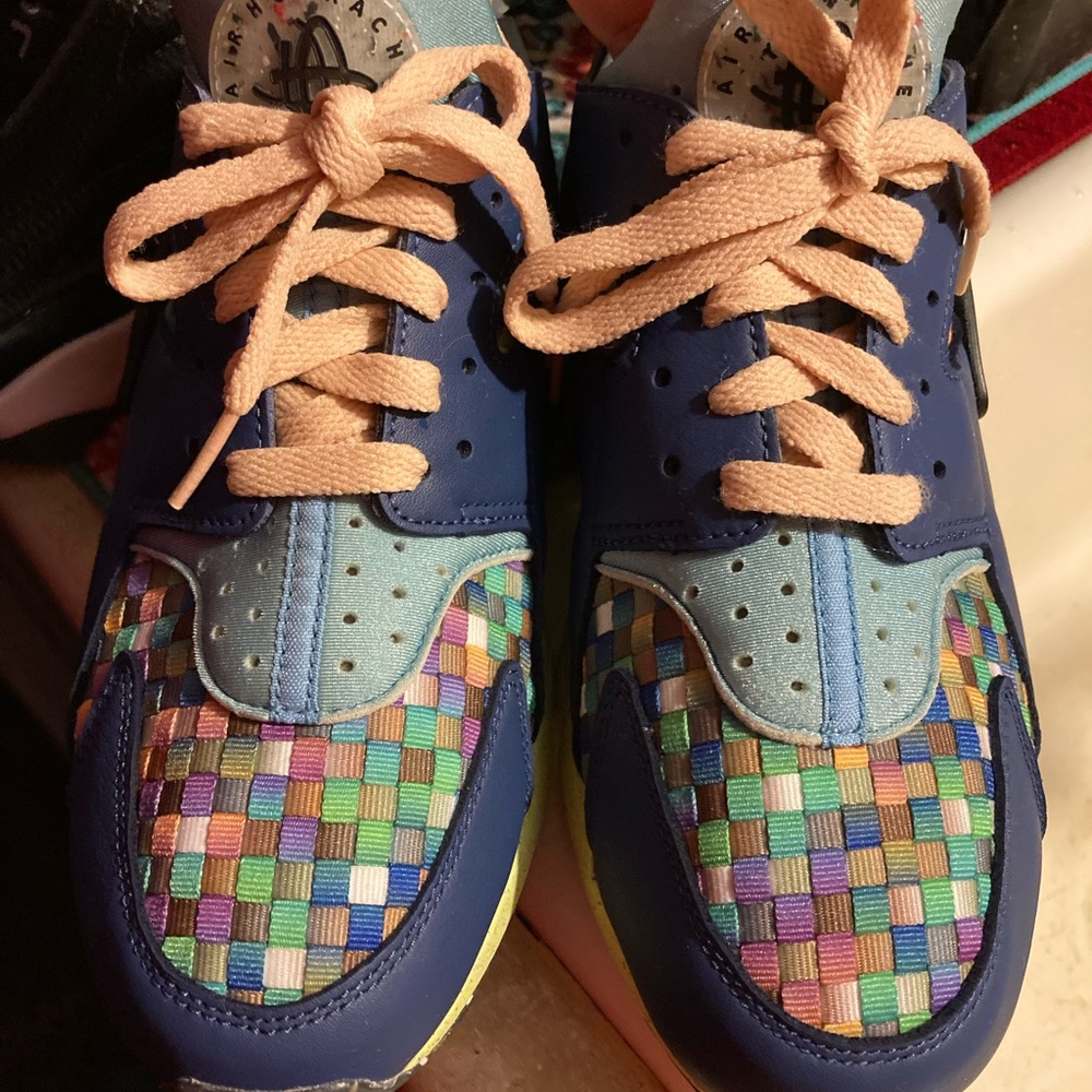 Nike shoes